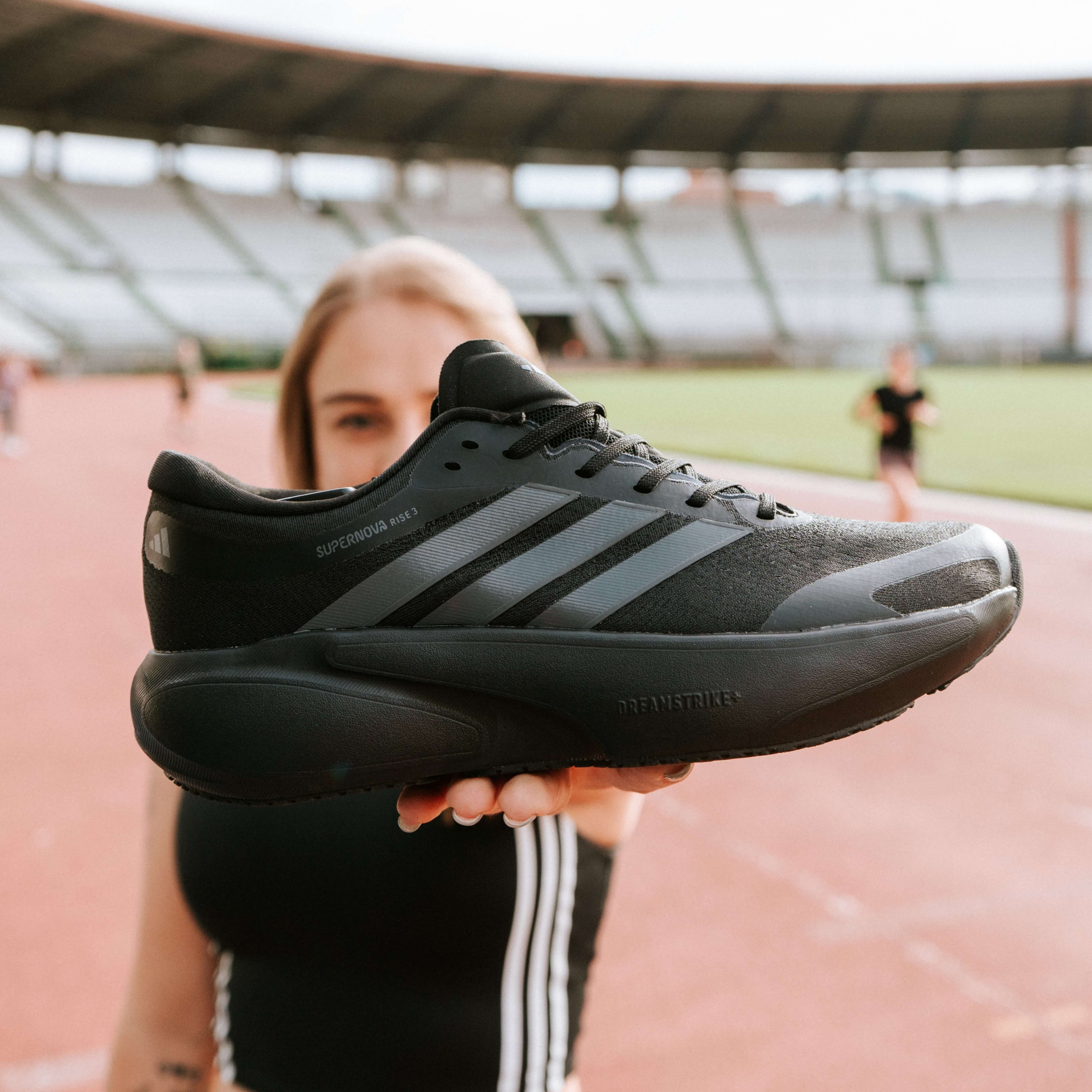 Adidas SuperNova Rise 3 Negra