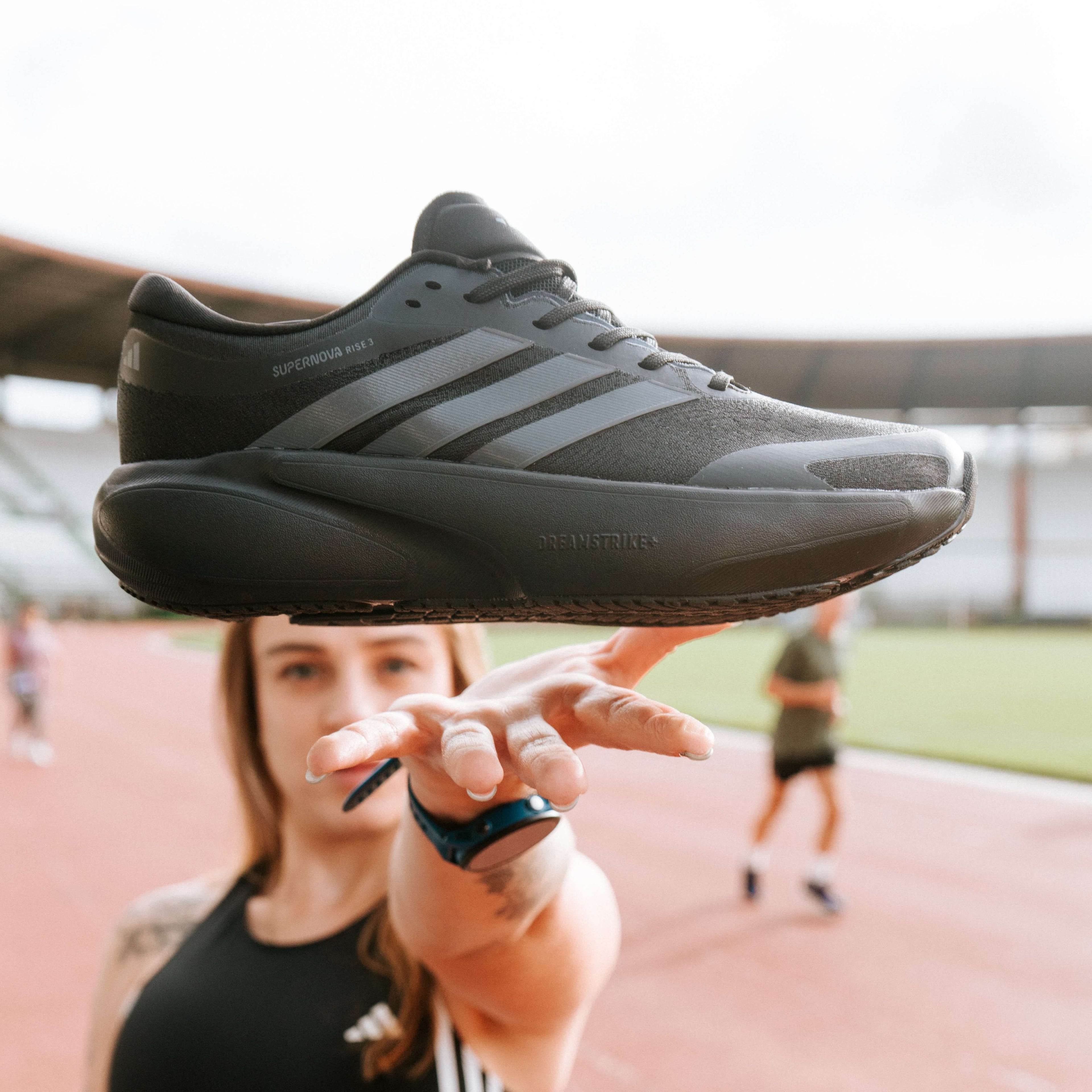 Adidas SuperNova Rise 3 Negra