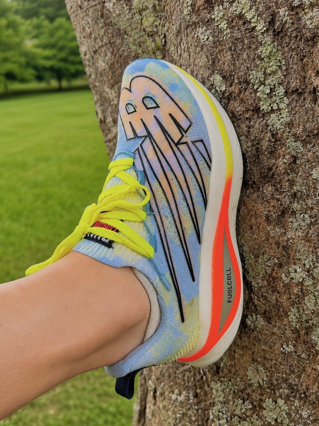 New Balance FuelCell SuperComp Elite v3 “London Edition”