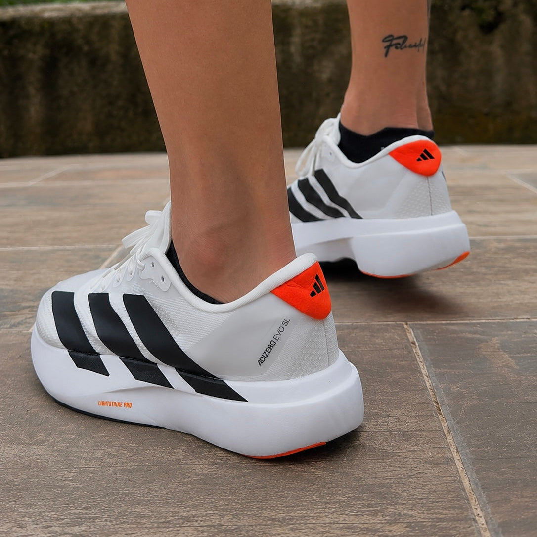 Adidas Evo SL Blanca-Naranja